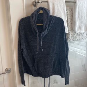 Barefoot Dreams Cozy chic Lite Sweatee - Large